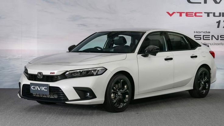 Harga Honda Civic generasi ke-12 tipe Hybrid di Indonesia